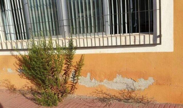 Estado de abandono del Centro Municipal de Formación y Empleo de Las Torres de Cotillas - 3, Foto 3