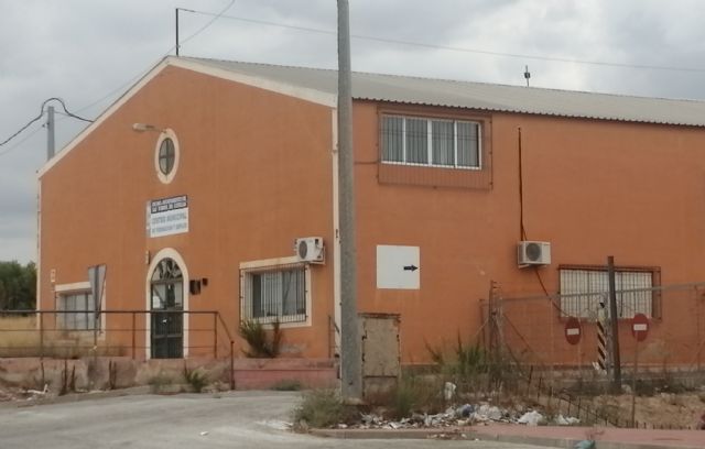 Estado de abandono del Centro Municipal de Formación y Empleo de Las Torres de Cotillas - 4, Foto 4
