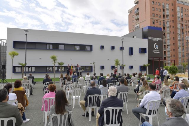 La Universidad de Murcia y la Fundación Poncemar inauguran el Centro de Formación, Investigación y Asistencia sociosanitaria a personas mayores del Campus de Lorca - 3, Foto 3