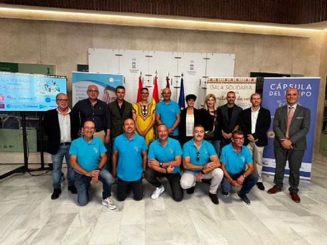 La ONG Azul en Acción celebrará su gala benéfica en el Teatro Romea para ayudar en la asistencia oftalmológica y óptica en Senegal - 1, Foto 1