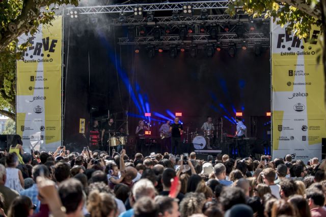 Ferve Estrella Galicia congregó a más de 10.000 personas en la Alameda de Pontevedra en su primera edición - 1, Foto 1