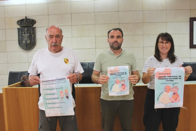 Programa de dinamización de los Centros Municipales de Personas Mayores de Totana y El Paretón, Foto 1