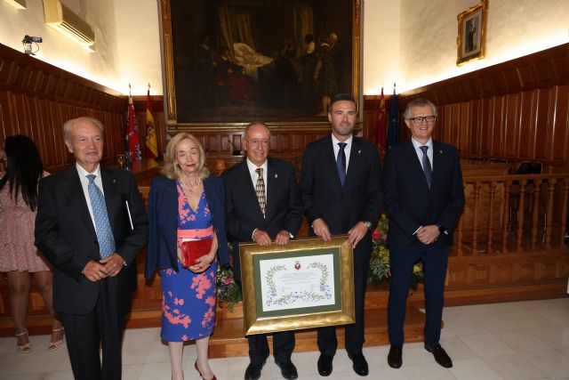 José Antonio Melgares Guerrero recibe el título de 'Hijo Predilecto' de Caravaca de la Cruz como reconocimiento a su dilatada trayectoria de servicio a la ciudad - 3, Foto 3