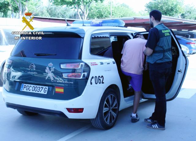 La Guardia Civil esclarece una ciberestafa al ayuntamiento de Torrepacheco de cerca de medio millón de euros - 1, Foto 1