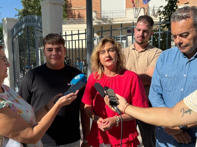 Carmina Fernández: “López Miras maltrata a la comunidad educativa al permitir temperaturas superiores a 30 grados en las aulas” - 1, Foto 1