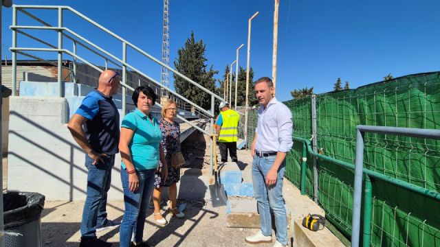 Renuevan las gradas del campo de fútbol de Torreagüera - 3, Foto 3