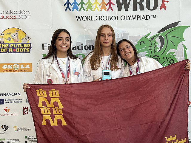 Tres jovenes murcianas campeonas de España de robótica - 1, Foto 1