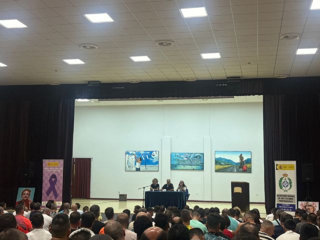 Arte y conciencia llegan a prisión: la exposición 016 se exhibe en el Centro Penitenciario Murcia II - 2, Foto 2