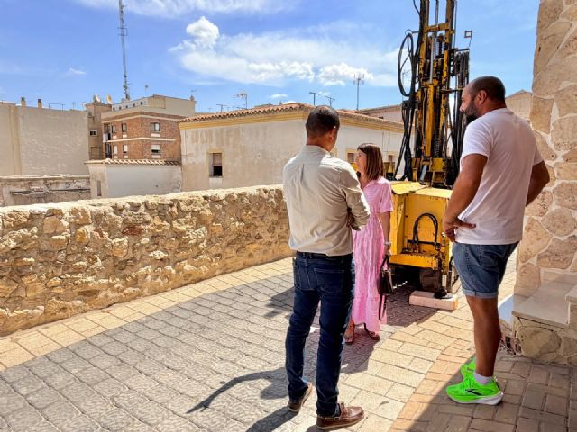 El Ayuntamiento de Lorca avanza en la consolidación del muro en la calle Los Pozos, cuyo estado tras la DANA amenazaba a las viviendas colindantes - 3, Foto 3