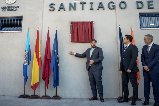 El Campus de Ciencias del Deporte de la UMU da un salto hacia sus metas con la inauguración de su nuevo pabellón - 3, Foto 3