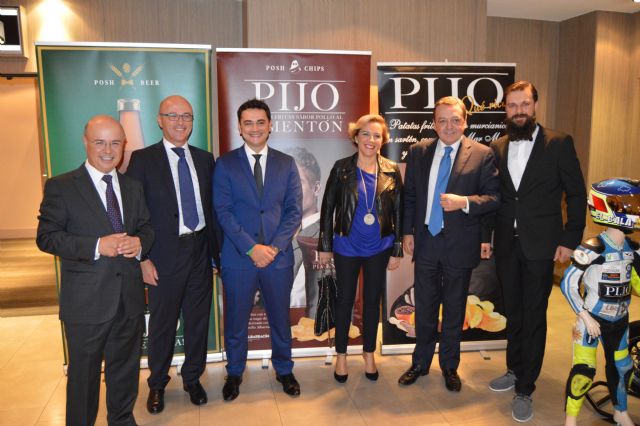 La cerveza y las patatas pollo al pimentón se suman a la familia Pijo Qué Rico! - 3, Foto 3