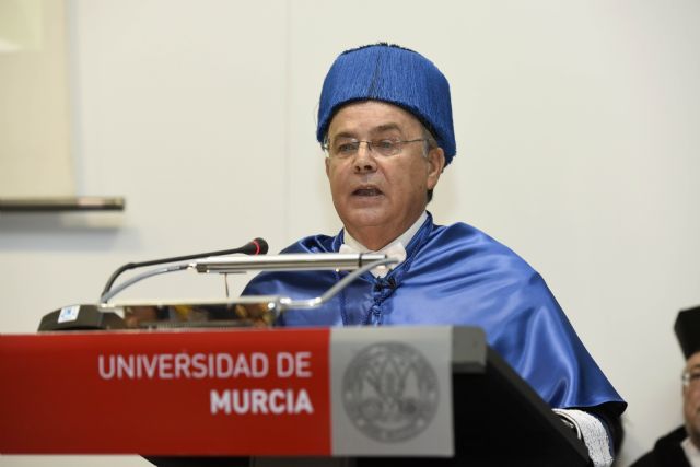 El químico Patricio Valderde ingresa en el claustro de honor de la Universidad de Murcia - 3, Foto 3