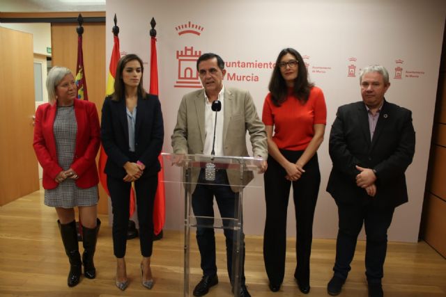 El PSOE se muestra impresionado por las acusaciones de Gómez y reclama la revisión de los grandes contratos ya - 1, Foto 1