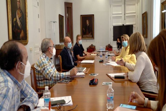 El Ayuntamiento contrata la asistencia técnica para las nuevas localizaciones de las pasarelas - 1, Foto 1