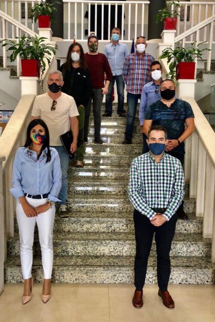 El Ayuntamiento de Lorquí reivindica la precaria situación de las líneas de autobús que pasan por el municipio - 2, Foto 2