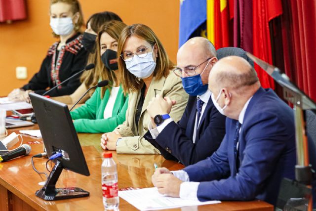 Isabel Franco inaugura el Foro Envejecimiento, Salud y Discapacidad - 1, Foto 1