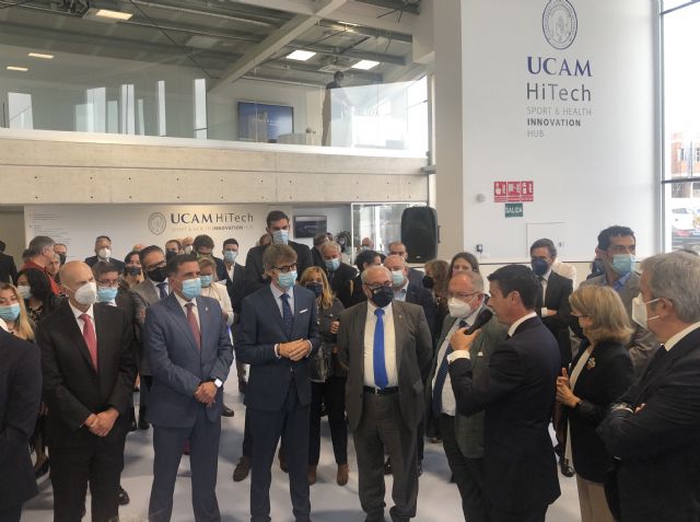El consejero de Economía asiste a la inauguración del 'UCAM HiTech-Sport & Health Innovation Hub' - 1, Foto 1