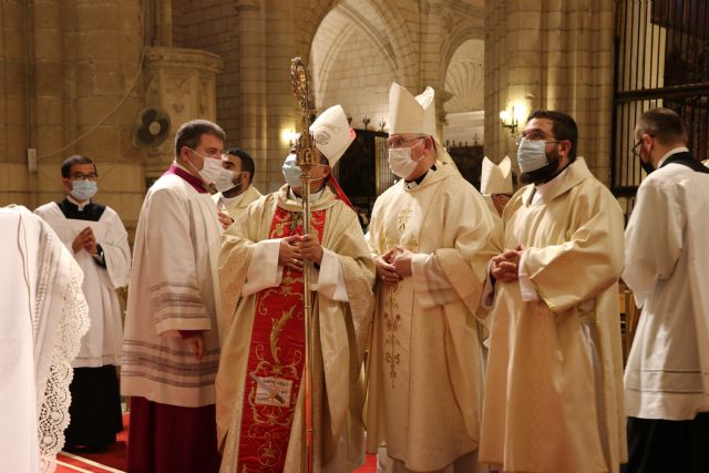 El nuncio del Papa se reúne con sacerdotes, religiosos y religiosas - 2, Foto 2