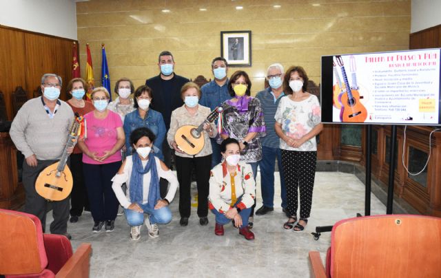 El Ayuntamiento de Calasparra presenta el taller de ‘Pulso y Púa. Música tradicional’ - 2, Foto 2