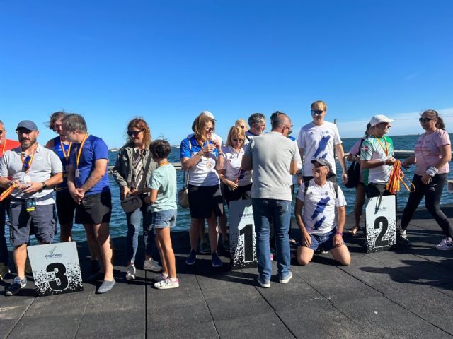 250 palistas participan en San Pedro del Pinatar en el International Dragon Boat en homenaje a Jan Collins - 4, Foto 4