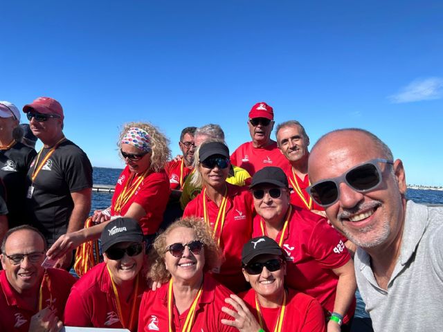 250 palistas participan en San Pedro del Pinatar en el International Dragon Boat en homenaje a Jan Collins - 5, Foto 5