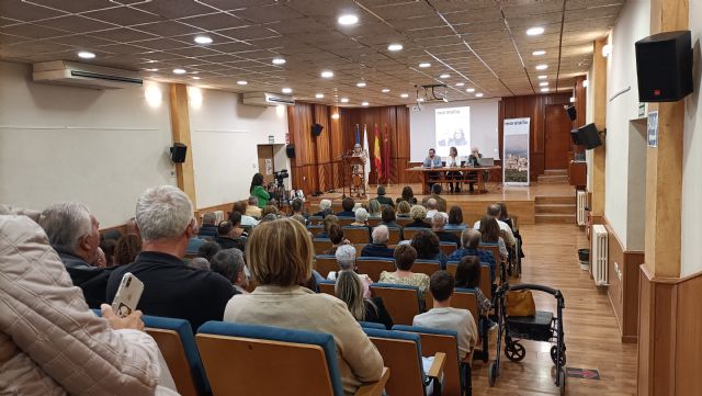 Isabel San Sebastián y Antonio Pérez Henares estuvieron en Moratalla - 1, Foto 1