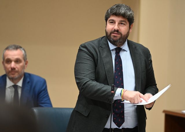 López Miras anuncia 2 millones de euros extra en ayudas al comercio de proximidad para apoyar a los autónomos - 1, Foto 1