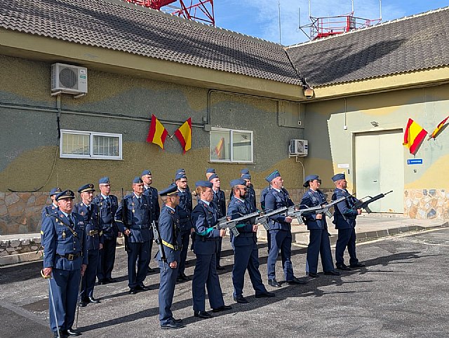 El comandante José Enrique Mateo asume el mando del Escuadrón de Vigilancia Aérea nº 13 en Sierra Espuña - 2, Foto 2