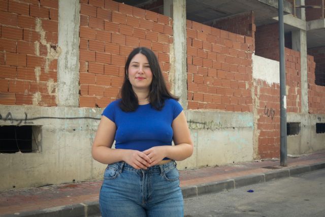 La Red de Jóvenes de Izquierda Unida-Verdes denuncia el modelo de vivienda asequible del Gobierno Regional: A lo que López Miras llama asequible, nosotras lo llamamos imposible - 2, Foto 2