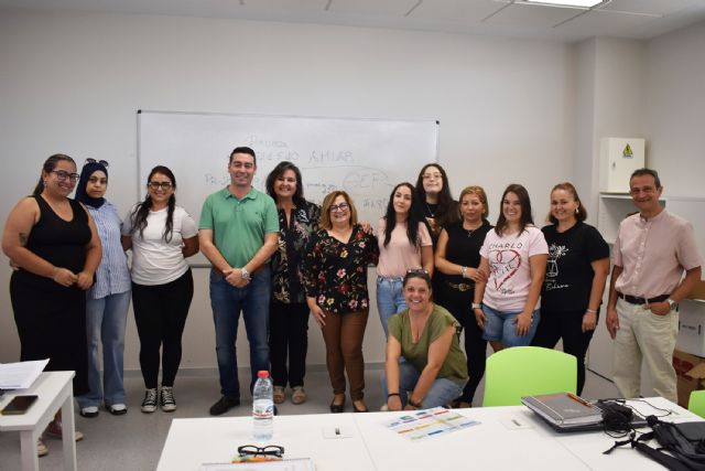 En marcha un proyecto municipal de formación y empleabilidad para mujeres emprendedoras en servicios de estética - 4, Foto 4
