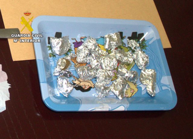 La Guardia Civil desmantela Cehegín un grupo delictivo que dirigía dos puntos de venta de drogas 'al menudeo' - 2, Foto 2