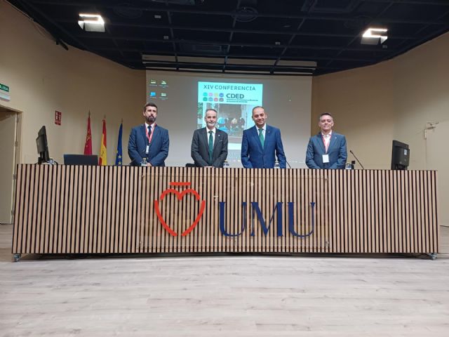 La Región de Murcia aborda la inteligencia artificial y la transferencia de conocimiento como retos de la formación doctoral - 2, Foto 2