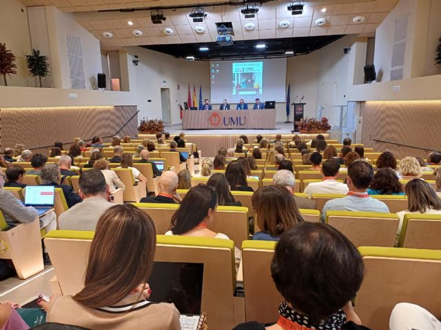 La Región de Murcia aborda la inteligencia artificial y la transferencia de conocimiento como retos de la formación doctoral - 3, Foto 3