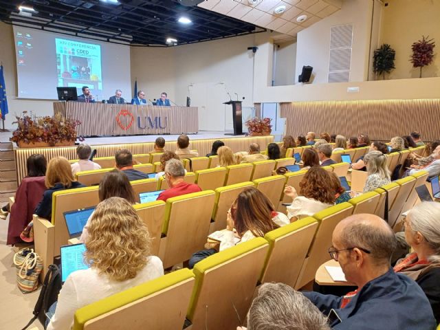 La Región de Murcia aborda la inteligencia artificial y la transferencia de conocimiento como retos de la formación doctoral - 4, Foto 4