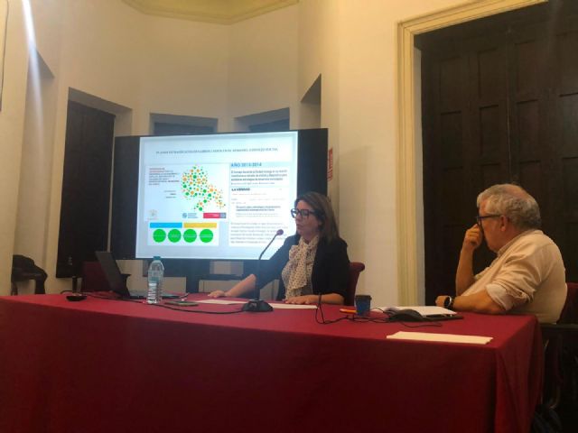 Lorca recibe a una delegación de la Universidad Nacional Abierta a Distancia de Colombia, que considera como 'caso de éxito' el Consejo Social de Lorca - 3, Foto 3