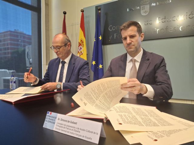El Gobierno regional colabora con el Instituto Franc�s de Espa&ntilde;a para promover la ense&ntilde;anza del idioma y la cultura franc�fona, Foto 3