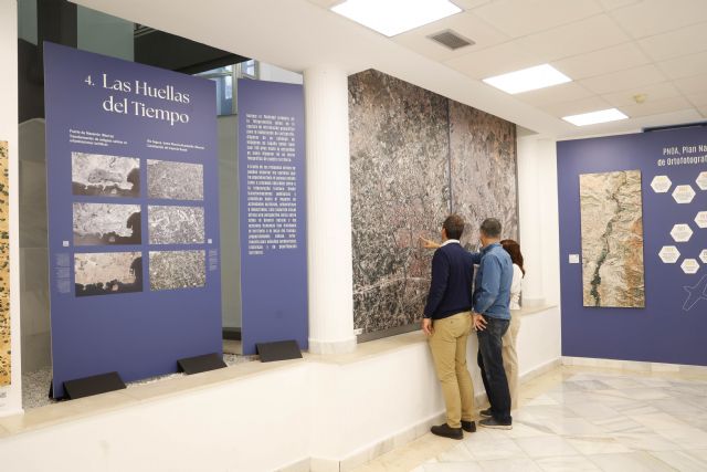 El Palacio de las Balsas acoge la exposici�n 'Im�genes al Vuelo', un recorrido por la historia de la fotograf�a a�rea en la Regi�n de Murcia y Espa&ntilde;a