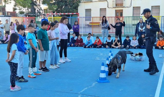 El Ayuntamiento de Caravaca fomenta el respeto y la tenencia responsable de animales desde la infancia - 3, Foto 3