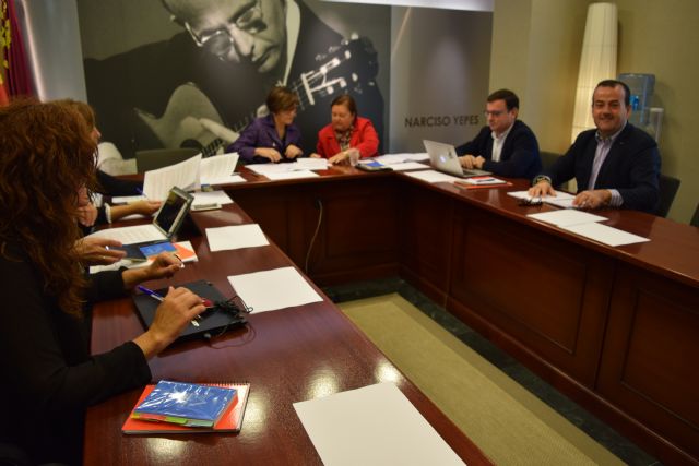 El PP pide que la proposiciones de ley vengan ya acompañadas de informe económico y se implante el voto telemático - 1, Foto 1