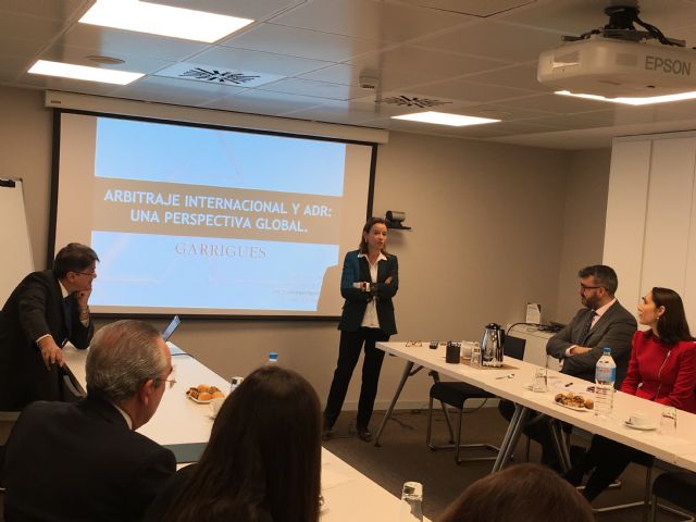 Garrigues explica a empresarios las ventajas del arbitraje internacional como método alternativo a la jurisdicción - 1, Foto 1
