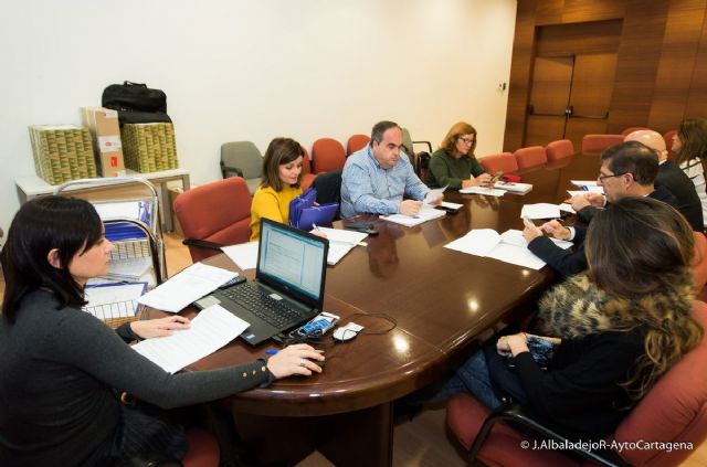 Adjudicada la limpieza de edificios municipales a FCC por 5,2 millones de euros - 1, Foto 1