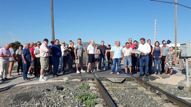 El Ayuntamiento pide al Gobierno de España que responda ya a las alegaciones al trazado de la línea de AVE - 1, Foto 1