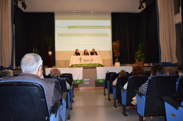 La AECC da a conocer sus programas y servicios en Las Torres de Cotillas - 3, Foto 3