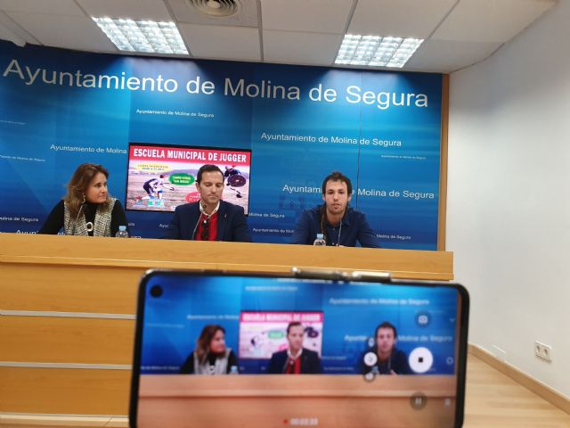 La Concejalía de Deporte y Salud y la Federación de Jugger de la Región de Murcia ponen en marcha la Escuela Municipal Juvenil de Jugger - 3, Foto 3