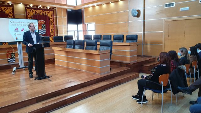 El Ayuntamiento de Molina de Segura destina 21.087,50 euros a seis entidades del municipio para proyectos y actividades de inserción social en 2021 - 2, Foto 2