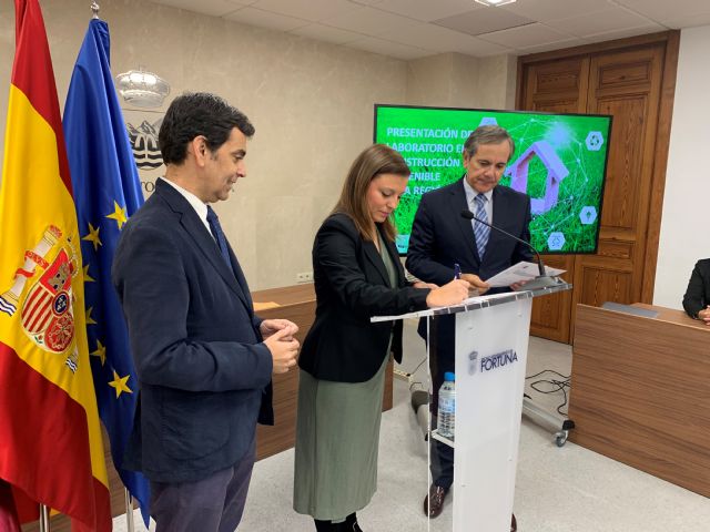 La Comunidad promueve la creación de un laboratorio de construcción sostenible en Fortuna pionero en el ámbito nacional - 2, Foto 2