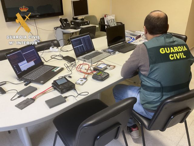 La Guardia Civil esclarece 1200 estafas bancarias y detiene a sus autores - 3, Foto 3