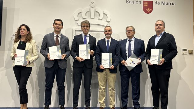El Observatorio Financiero destaca el buen comportamiento del empleo y la estabilidad del crecimiento económico regional - 1, Foto 1