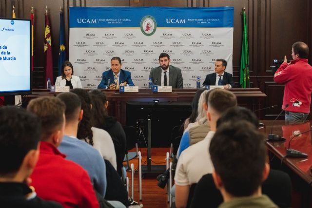 Antelo refuerza el compromiso del Gobierno para seguir impulsando a la Región de Murcia como un auténtico polo de transporte multimodal - 1, Foto 1