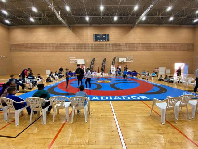 El Ayuntamiento de Murcia impulsa el deporte escolar con un servicio de transporte - 1, Foto 1